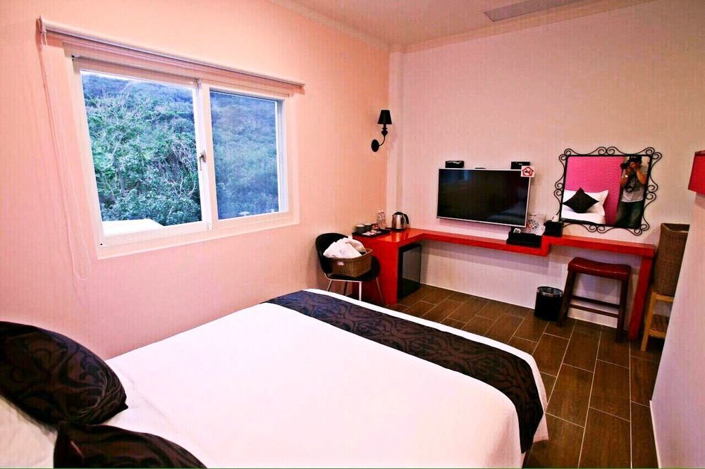 Tiffany Homestay Cape Eluanbi Экстерьер фото