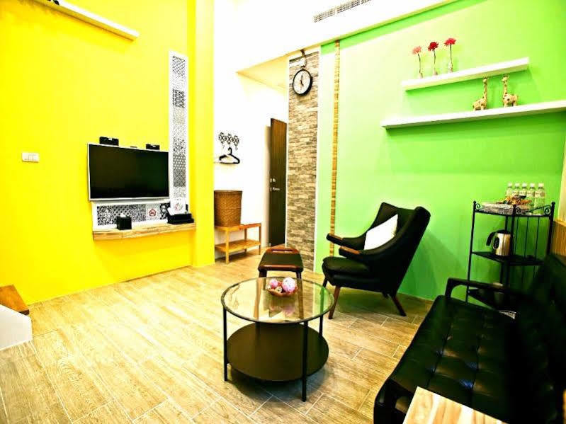 Tiffany Homestay Cape Eluanbi Экстерьер фото